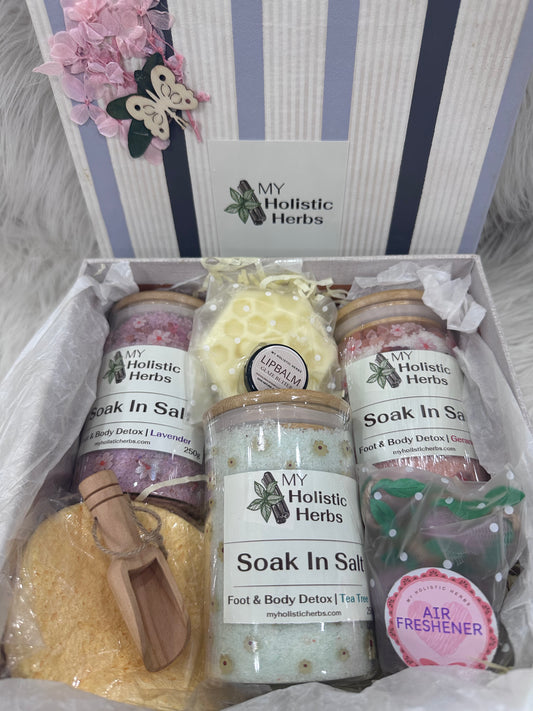 MOTHER’S DAY SOAK IN SALT LUXE SELF CARE
